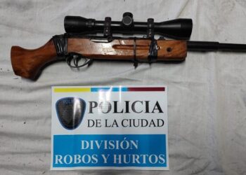 En menos de 48 horas fueron detenidos los tres delincuentes que robaron en un supermercado de Monserrat