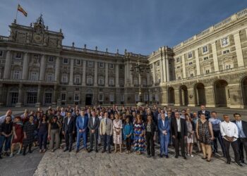 Agencias de prensa analizan la inteligencia artificial para ganar en eficacia