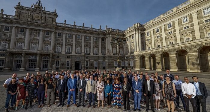 Agencias de prensa analizan la inteligencia artificial para ganar en eficacia