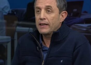 Estafaron a Ernesto Tenembaum por WhatsApp