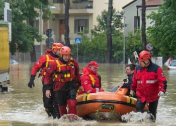 14 muertos y 15 mil evacuados por el mal tiempo en Italia