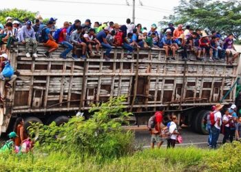 Despliegan operativo para localizar a decenas de migrantes secuestrados en el norte de México