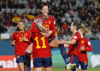 España y Japón avanzan a la fase eliminatoria en el Mundial Femenino con La Roja venciendo a Zambia 5-0