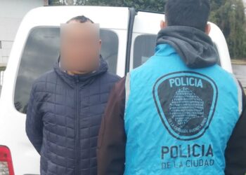 Capturan a falso enfermero prófugo