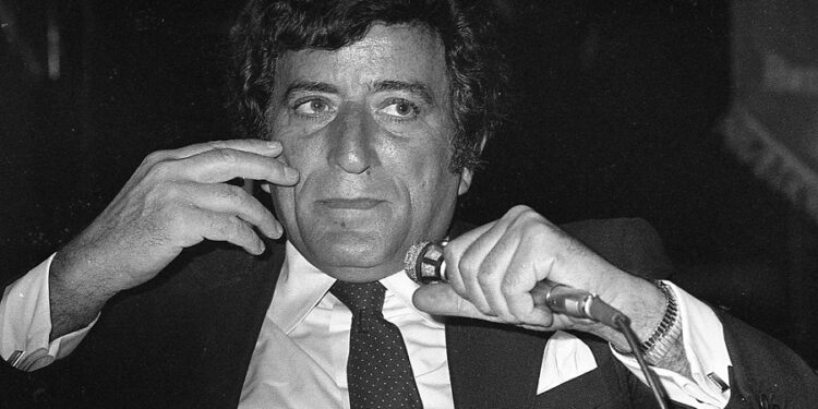 A los 96 años muere Tony Bennett, una de las grandes voces de la canción estadounidense