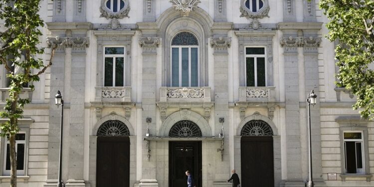 Confirmada la condena a una mujer que denunció en televisión la “fogosidad” sexual de su vecina