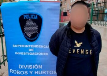 Dos detenidos por medio de una compra controlada de un auto «mellizo» en Bajo Flores