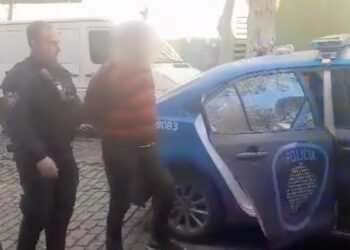 Un detenido en San Telmo con pedido de captura y en un auto denunciado por robo