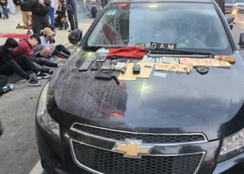 Cae banda de chilenos en el Centro con auto robado, inhibidor y droga