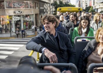 Para Matías Lammens, las propuestas de Martín Lousteau en campaña «son prácticamente calcadas» a las de UxP