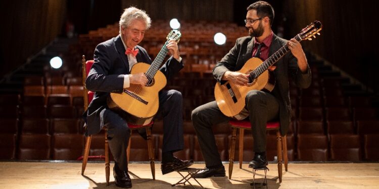 Carlos Groisman y Pablo Carballo presentan “Las guitarras bien temperadas”