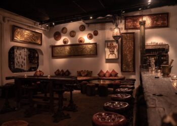 «Rey de copas», el Bar porteño que cautiva a turistas