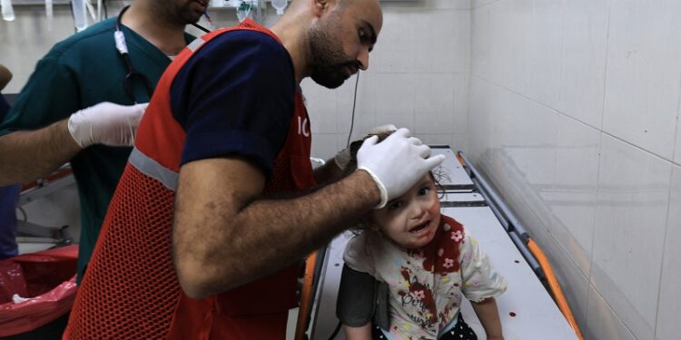 Entró en Gaza el primer equipo médico de la Cruz Roja desde el recrudecimiento del conflicto