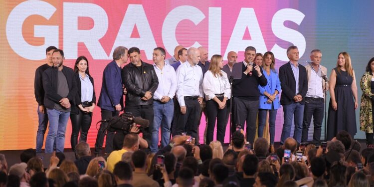 Ernesto Sanz advierte sobre posible ruptura de JxC si el PRO decide apoyar a Javier Milei para el balotaje
