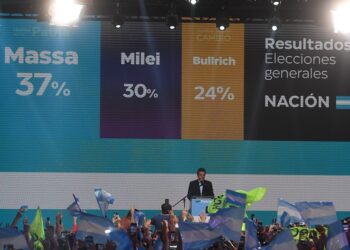 Tras quedar primero, Massa declaró el final de la grieta y reiteró llamado a la «unidad nacional»