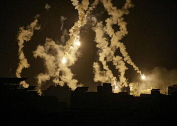La guerra entra en una fase más violenta, ataques sobre Gaza