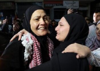 Israel Sigue intercambio de rehenes y detenidos palestinos