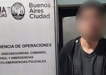 Recuperan auto robado en Ciudadela y detienen a dos ladrones