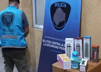 Incautan unos 8 mil termos de contrabando por valor de 70 millones de pesos