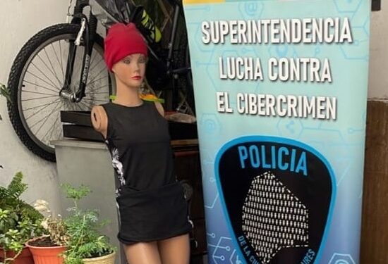 Desbaratan una familia dedicada a la producción y venta de ropa con marcas falsificadas