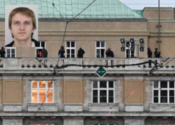 La República Checa está bajo un shock feroz por matanza en una universidad