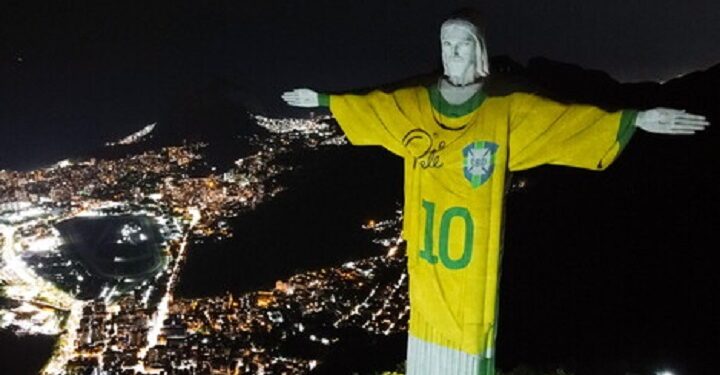 El Papa Francisco rinde homenaje a Pelé