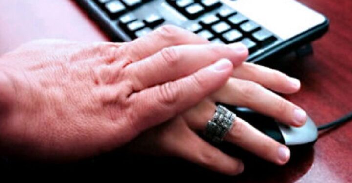Una de cada cuatro mujeres es acosada online
