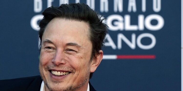 Acusan a Elon Musk de consumir varias drogas y él lo niega