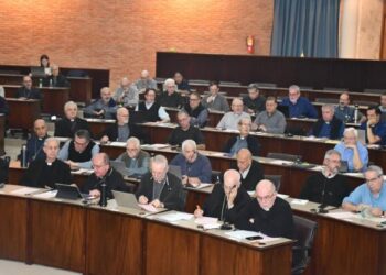 El Episcopado concluye el proceso de renuncia a la asignación que recibía del Estado