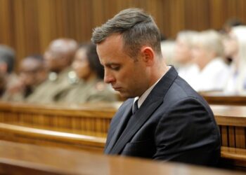 Oscar Pistorius sale de la cárcel casi once años después de matar a su novia