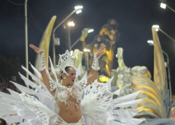 El color y la alegría del carnaval recorrió cada rincón de Entre Ríos