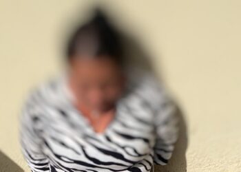 Una extranjera detenida en Caballito por intentar robar un auto con un inhibidor de señal