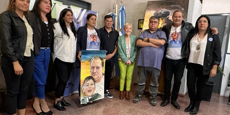 El abuelo de Lucio Dupuy fue homenajeado en Santa Cruz