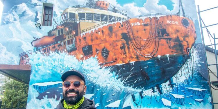 Ushuaia cumple 140 años y lo celebra con 11 nuevos murales del Fin del Mundo a todo color