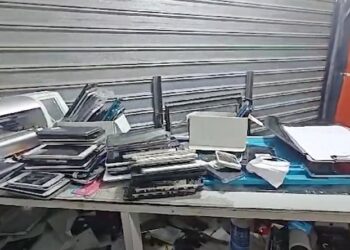 Recupero de celulares robados y dos delincuentes detenidos en el Barrio 1-11-14