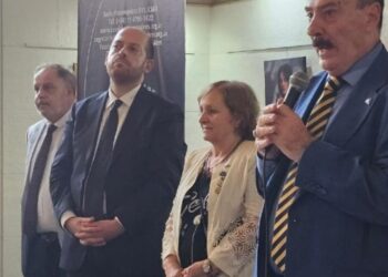 Se realizó una muestra a beneficio organizada por los comités «Comitato degli Italiani all’ Estero»