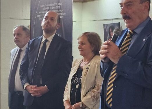 Se realizó una muestra a beneficio organizada por los comités «Comitato degli Italiani all’ Estero»