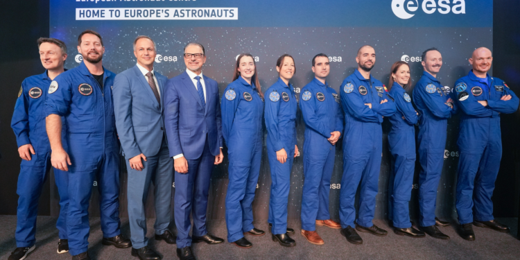 Ceremonia de graduación de la promoción 2022 de astronautas de la ESA