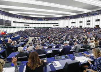 La Eurocámara pide que el aborto sea un derecho fundamental en la Unión Europea