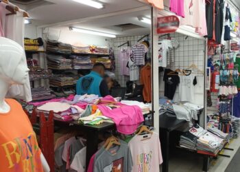1.600 prendas apócrifas en Once secuestradas por un valor estimado en 14 millones de pesos