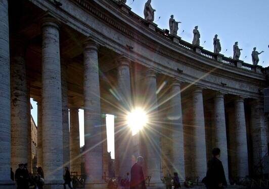 Doctrina de la Fe: contra la maternidad subrogada y el cambio de género