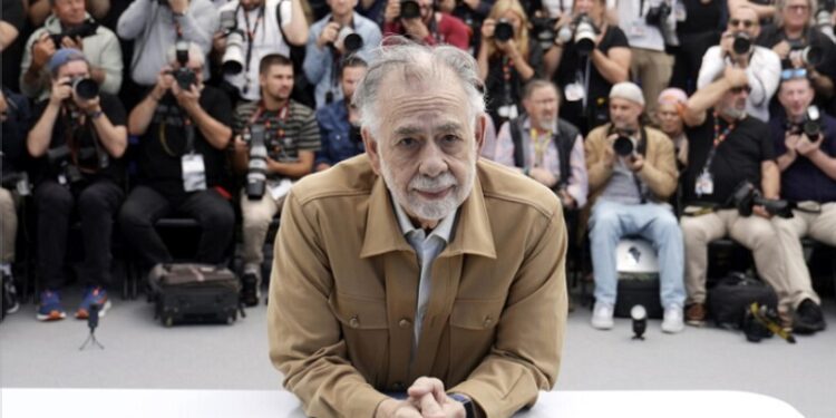 El director de cine Francis Ford Coppola presentó en Cannes su último film, «Megalópolis»