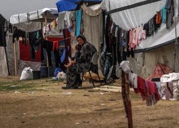 Israel ordena la evacuación de más zonas del este de Rafah y puntos del norte de la Franja