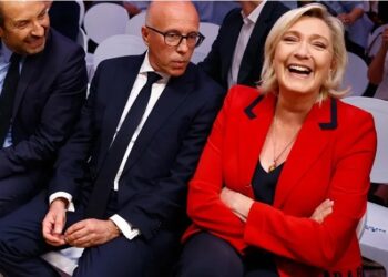 La extrema derecha francesa sube en los sondeos, pero no llega a la mayoría absoluta
