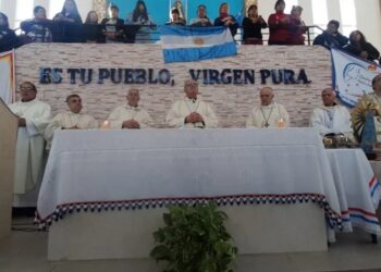 El Episcopado rindió homenaje a las mujeres que cocinan para los comedores comunitarios