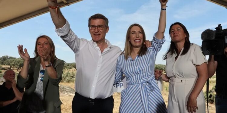 Núñez Feijóo, en alusión a Pedro Sánchez: “se intenta silenciar cualquier crítica al puto amo”