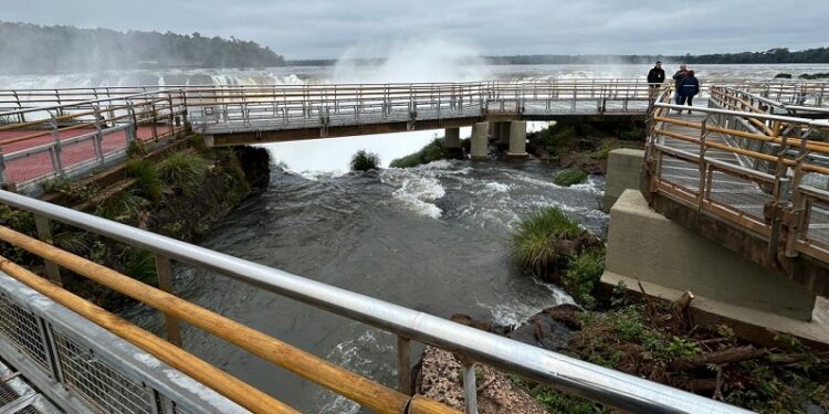 Cataratas del Iguazú: asistencia del INTI para la reapertura del circuito Garganta del Diablo