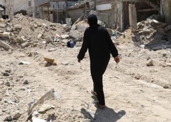 Hallan 60 cadáveres en Shujaiya, ciudad de Gaza, tras la retirada de las tropas israelíes