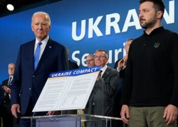 Joe Biden dice que sigue en campaña pese a confundir a Zelenski con Putin y a Harris con Trump