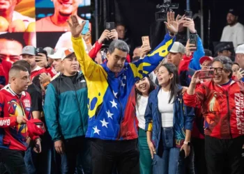 Elecciones en Venezuela: Nicolás Maduro pide “respeto a la voluntad popular” al ser proclamado presidente entre denuncias de fraude de la oposición